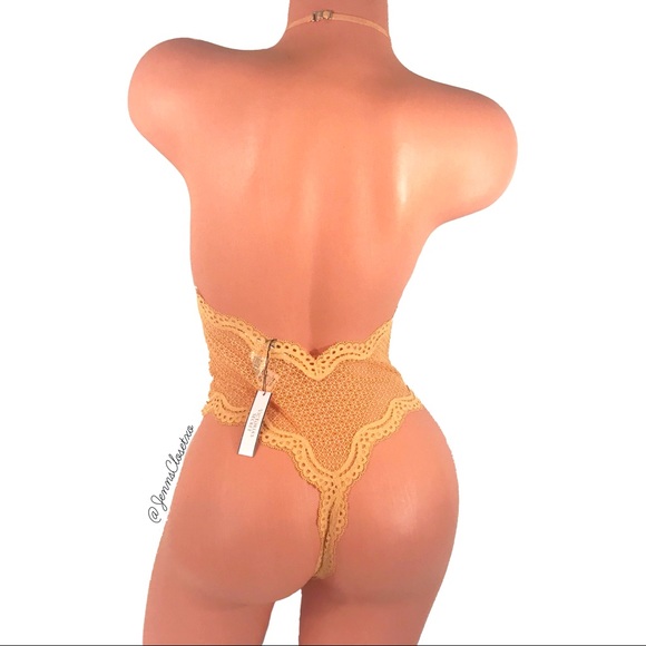 •Victoria’s Secret• Cutout Lace High Neck Teddy - Picture 3 of 5